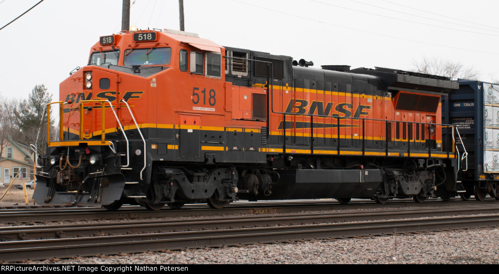 BNSF 518